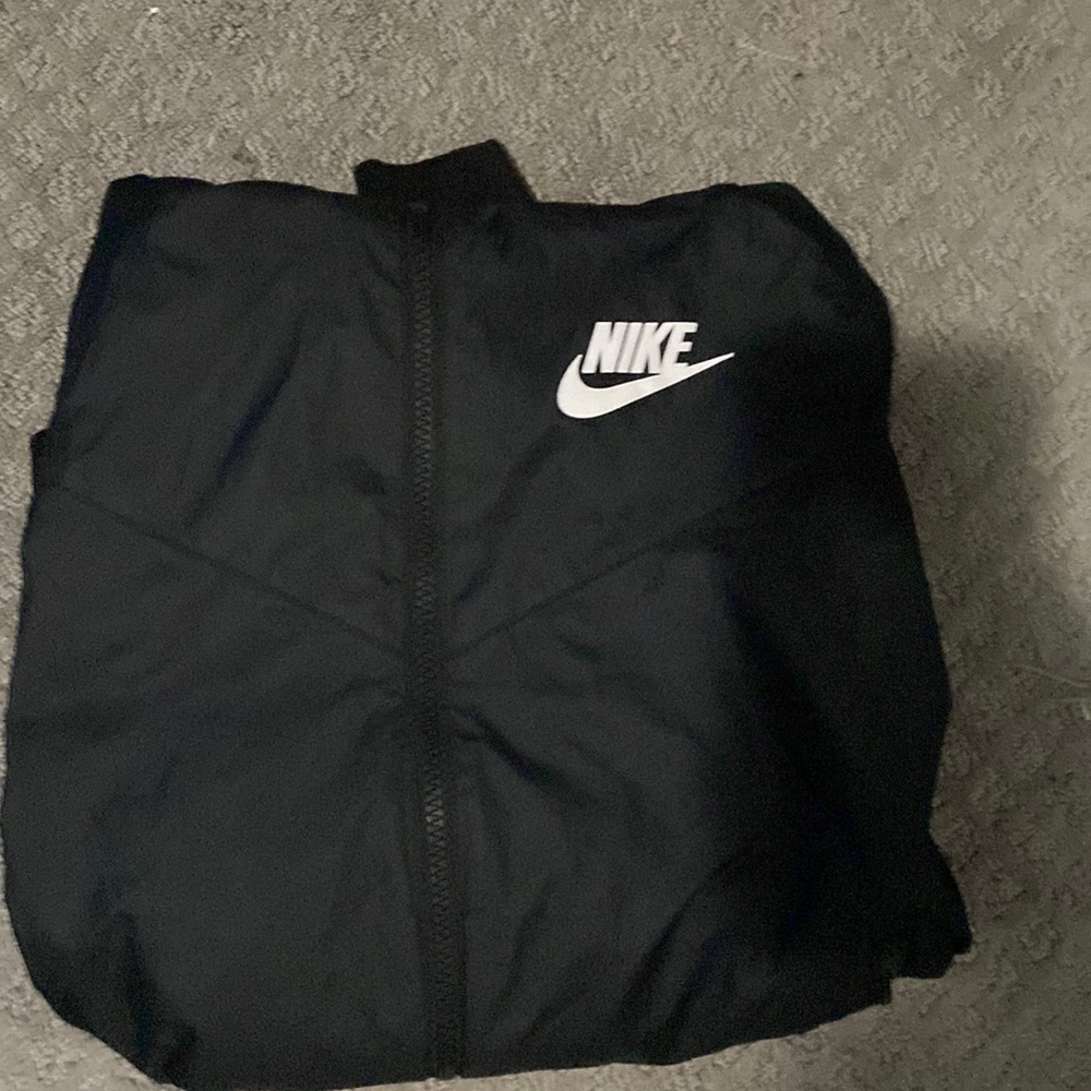 Nike Mens Black Windbreaker